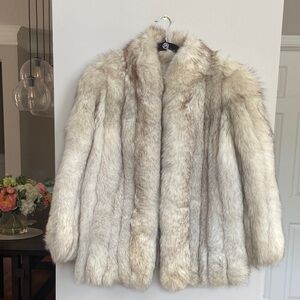 Luxurious Authentic CRYSTAL FOX Fur Of Smith Fine Furs, Cream And Brown  NWOT